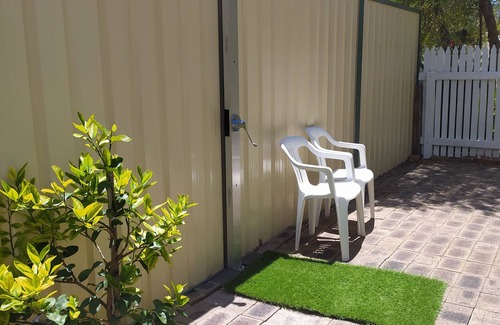 Geographe House | Busselton Beach Getaway,Family, Pet friendly, Big secure yard, close everywhere