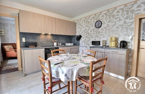 Plerin House | Butterflies - PLERIN