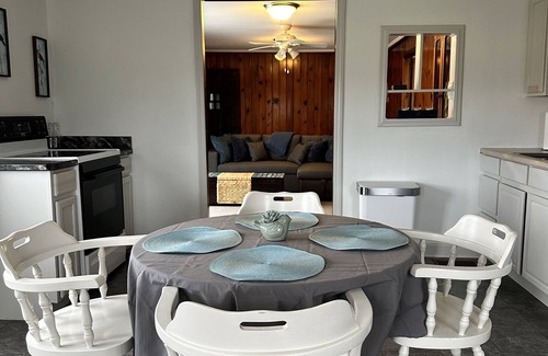 Blissfield Cottage | Butterfly Bliss Cottage Welcomes You to Holmes County