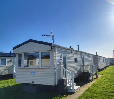 Rhyl Resort | Butterfly Lane Holidays at Marine, Rhyl
