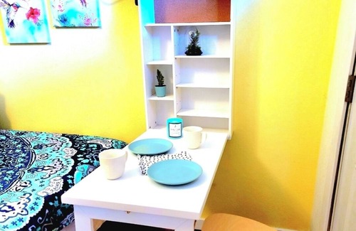 Denver Heights House | BUZZ into a San Antonio Tiny Home! 😳 144 sqft!