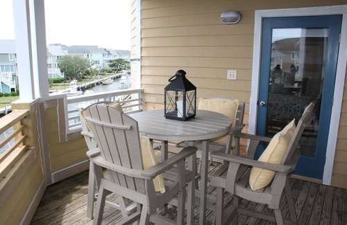Manteo Condo | BV725 - Buccaneer Village 725