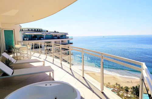 Ixtapa Condo | BVG "Penthouse", largest unit w/XL wrap around deck !