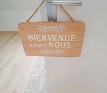 Ploubezre Apartment | Bwa Canon