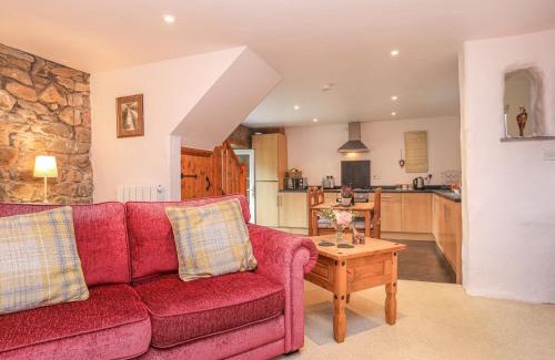 Nefyn House | Bwthyn Bach