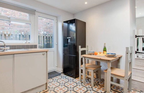 Ferryside House | Bwthyn Bach in the beautiful Ferryside
