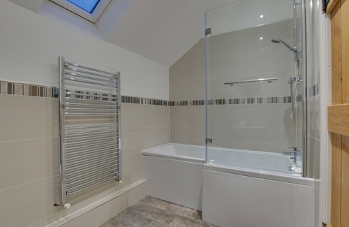 Rowen House | Bwthyn Bach Rowen - One Bedroom House, Sleeps 2