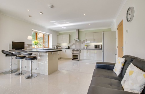 Bala House | Bwthyn Bryn yr Aber - Two Bedroom House, Sleeps 4