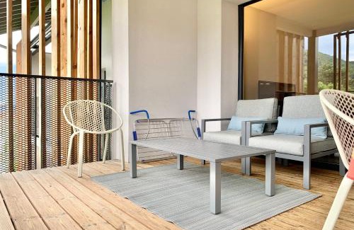 Eybens House | #BX Meditation in Eybens Terrace Wifi