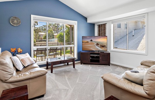 Shoalhaven Heads House | By The Jetty - Quiet location near the river