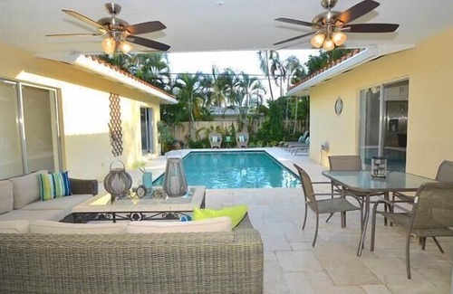 Bel Air House | BY THE SEA VACATION VILLAS 4 BED PRIVATE POOL/BEACH NEAR-LBTS gated community