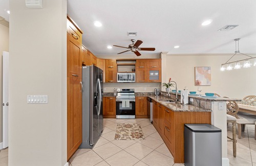Lauderdale-by-the-Sea House | BY THE SEA VACATION VILLAS- VILLA RENZA 3 BED/TWO BLOCKS TO BCH PRIVATE POOL