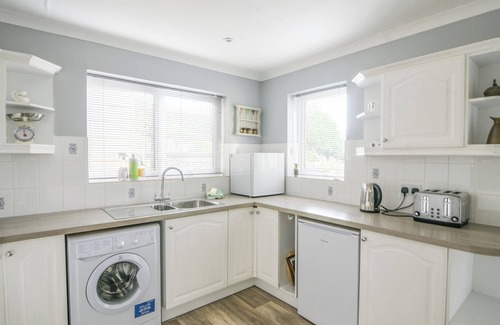 Axminster House | BYEWAYS, pet friendly, with a garden in Colyton