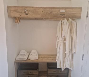 Callander Ski Chalet | Byre 1 InThePark