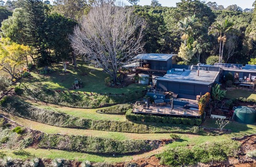 Goonengerry Apartment | Byron Bay Hinterland “Mists of Avalon”