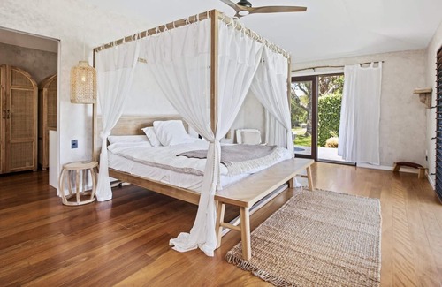 Myocum House | Byron Stables (With Car Parking)