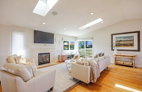 Moss Beach House | BytheSea Bluff Retreat – Ocean Views & Coastal Trails