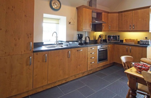 Garn Fadryn House | Bythynnod Lleuddad Cottages