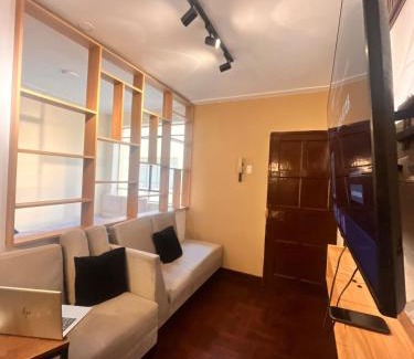 Jesus Maria Apartment | Céntrico Dpto Puca Lima a 2 cuadras de Hospital Rebagliati y Real Plaza Salaverry