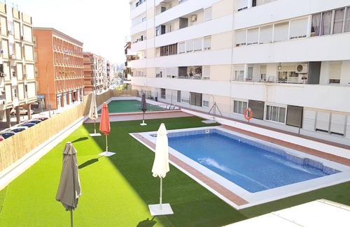 Triana Apartment | Céntrico y Acogedor, Triana, Lovely Flat + Picina, Pool