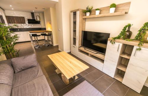 Jaen Apartment | Céntrico y moderno con piscina y parking
