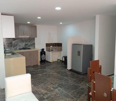 San Juan de Pasto Apartment | Cómodo Apartamento Con Balcón