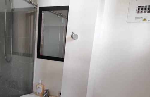 La Estrella Apartment | Cómodo Estudio el la vía a termales, a 20 minutos de las aguas cálidas .