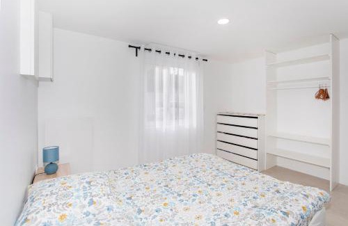 Le Coteau Apartment | Côté jardin 1 - Appartement avec Jardin