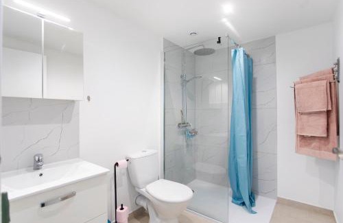 Le Coteau Apartment | Côté jardin 1 - Appartement avec Jardin