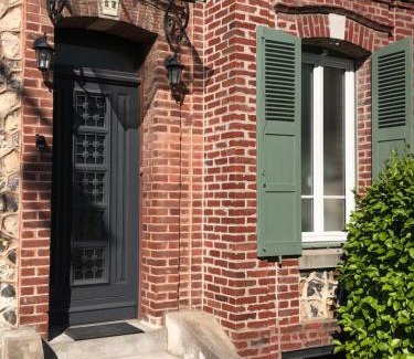 Honfleur Bed & Breakfast | Côté PECHEUR