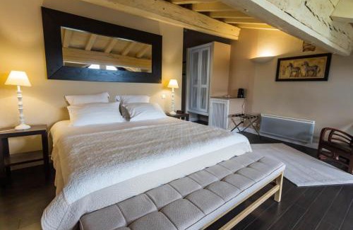 Tonneins Hotel | CÔTE GARONNE le BALCON DES DAMES -hôtel et restaurant- Tonneins Fauillet Marmande - vue panoramique bord de Garonne chambres climatisées