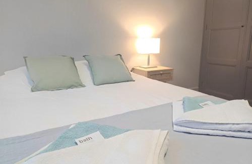 Beauvais Apartment | Cœur De Ville - Très Spacieux Et En Hyper Centre