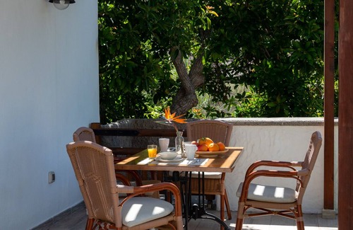 Mogan House | C-2/HOUSE IN THE COUNTRYSIDE WITH SWIMMING POOL, ON A FRUIT FARM AT 3 KMS.DE PUERTO MOGÁN