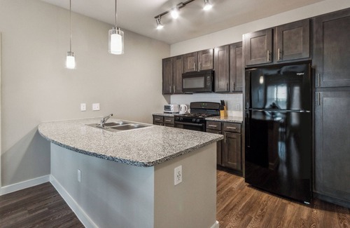 Willowbrook Apartment | C Creek 7309 I New Construction 1Bd Apt I Gated
