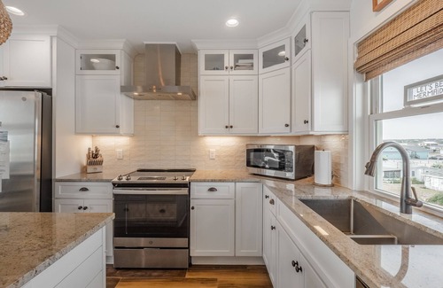 Topsail Beach House | C-Maid | Oceanfront Views + Amazing Amenities!