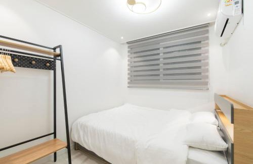 Cheongpa-dong Villa | C Travel