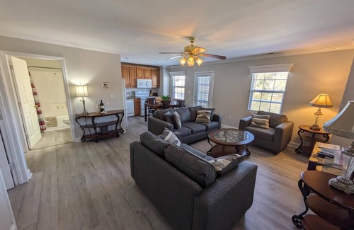 Sherrills Ford Cabin | C1-A Lakefront Cabin on Lake Norman