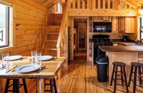 Marion Cabin | C21 cabin in private gated camping resort. Perfect for a family get away.