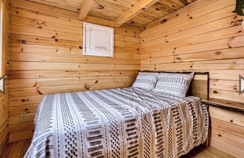 Marion Cabin | c23 cabin in gated resort