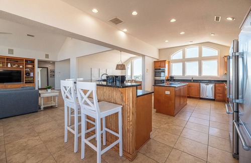 Corolla House | C9703 12 BR 4X4 Oceanfront Luxury Retreat in Carova, Private Pool & Hot Tub - Prices Reduced!
