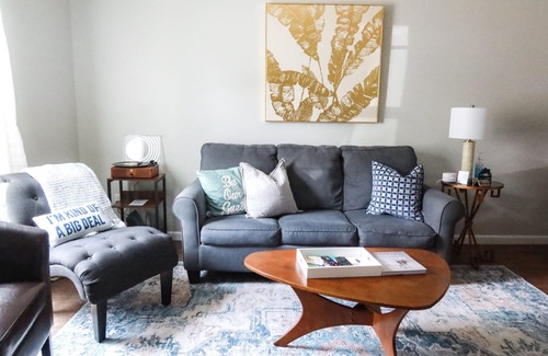 Lake Charles House | “Ca C’est Bon” Dog Friendly