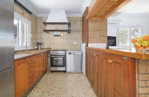 Cala Santany Villa | Ca Na Maria Francisca. Village house for 6 people in Cala Llombards.