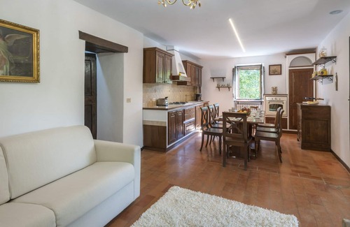 Cagli Villa | Ca' Paolo 8, Emma Villas