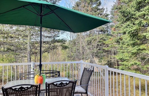 Petite-Riviere-Saint-Francois Ski Chalet | The Multi-Bois *Ski, Spa, Nature *