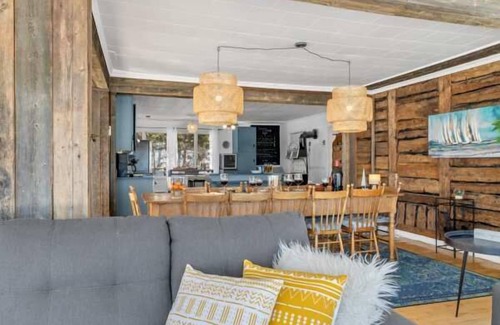 Petite-Riviere-Saint-Francois House | Cottage CHIC-645 | Petite-Rivière-St-François