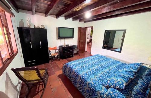 Piedecuesta House | Cabaña amplia con piscina, naturaleza y cercana