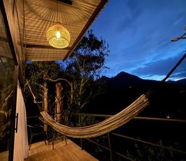 La Vega Cabin | Cabaña ATARDECER con vista al Río