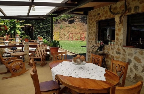 Alta Verapaz House | Cabaña completa en granja familiar Li´Kanti
