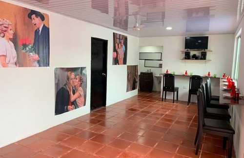 San Antero Cabin | Cabaña de la Bruja del 71