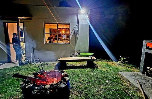 Medellin Cottage | Cabaña en la Montaña con Vista a la Ciudad Desde el Jacuzzi